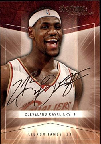 2004-05 cellába zárnak Autographics 5 LeBron James NBA Kosárlabda Trading Card Cleveland Cavaliers