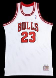Michael Jordan Dedikált Chicago Bulls Mitchell & Ness 97-98 Home/Fehér Jersey