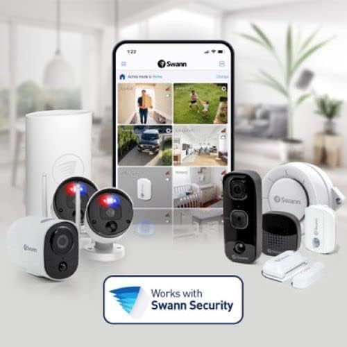 Swann CoreCam Pro™ Kamera Rendszer, 2K Vezeték nélküli Reflektorfénybe Biztonsági Kamera Napelemes Töltés Panel & Kültéri Állvány