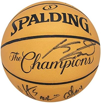 2013-14 San Antonio Spurs NBA-Bajnok Csapat Aláírt Kosárlabda Tim Duncan SZÖVETSÉG COA - Dedikált Kosárlabda