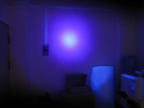 BAOMING LED Fekete Izzó 19 Blacklight15W (100Watt Egyenértékű), E26 Bázis 120V, UVA Szinten 390-400nm, Világít A Sötétben a Blacklights